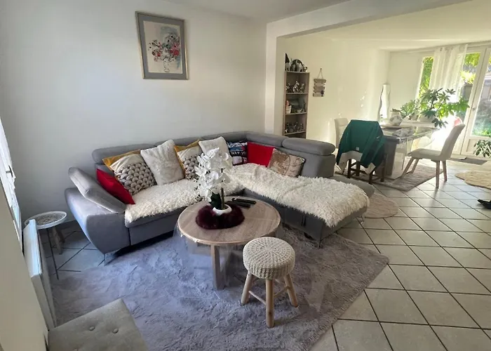 Cdg, Private 4 Alloggio in famiglia Roissy-en-France